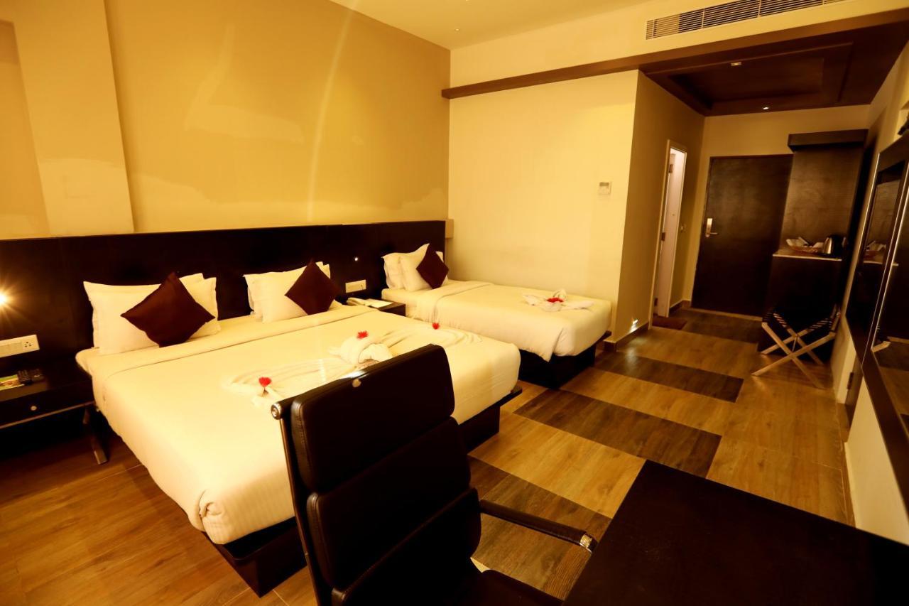 Hotel Queens Inn Velankanni Dış mekan fotoğraf