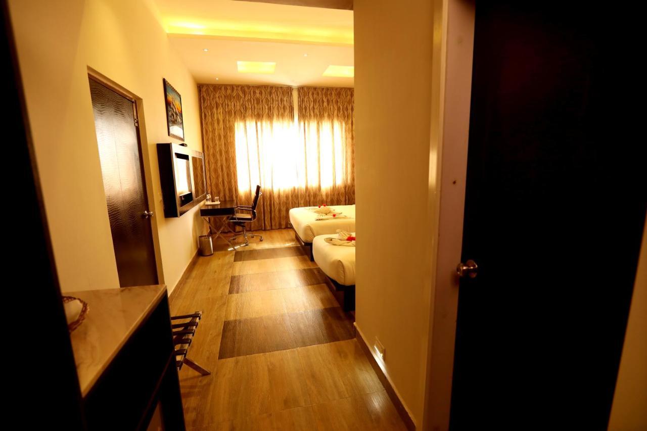 Hotel Queens Inn Velankanni Dış mekan fotoğraf