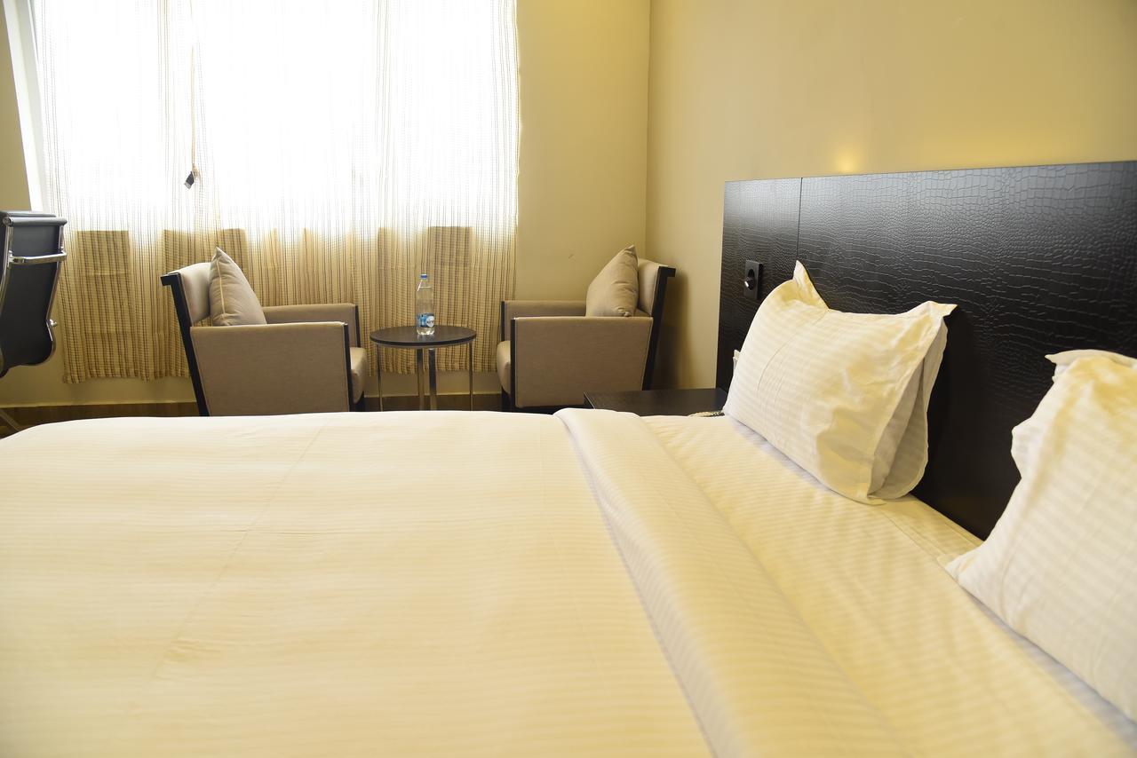 Hotel Queens Inn Velankanni Dış mekan fotoğraf