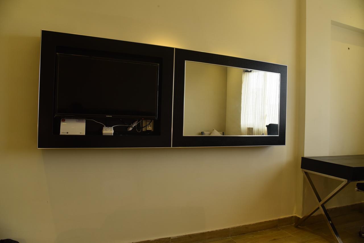 Hotel Queens Inn Velankanni Dış mekan fotoğraf