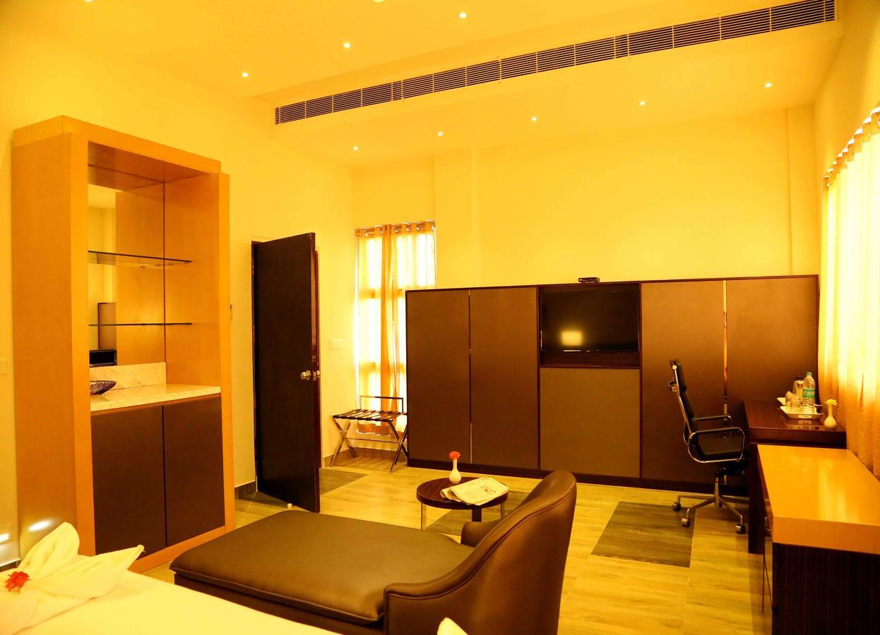 Hotel Queens Inn Velankanni Dış mekan fotoğraf
