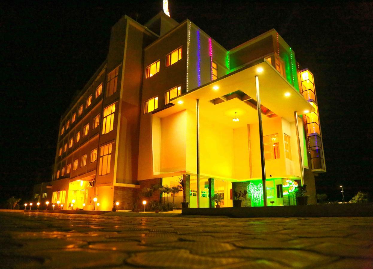 Hotel Queens Inn Velankanni Dış mekan fotoğraf